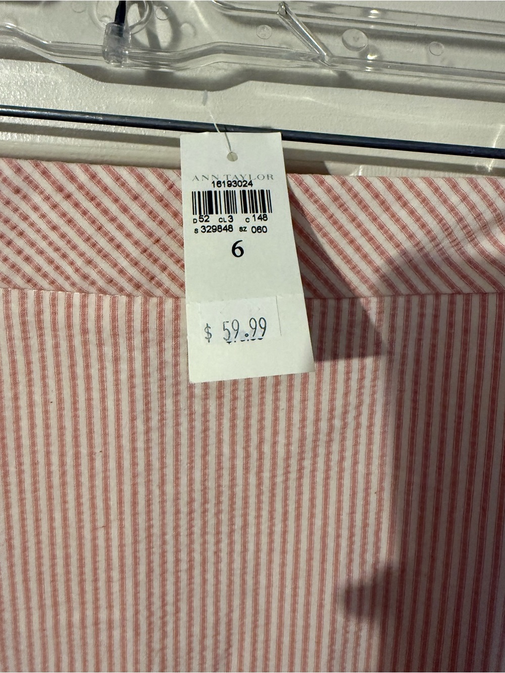 Ann Taylor Pink Seersucker Pencil Skirt - Picture 2 of 2